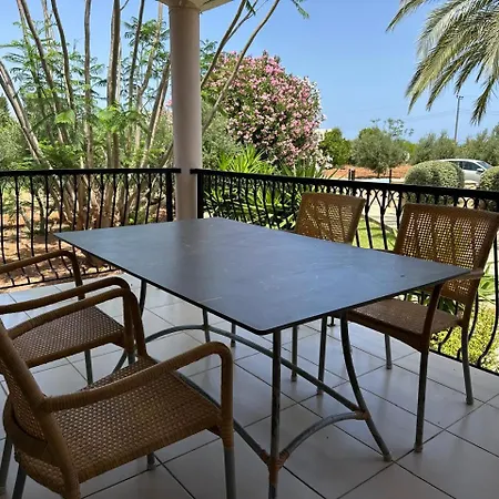 Margarita Villa *